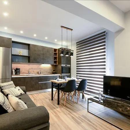 Adell Luxury Apartment Kavala