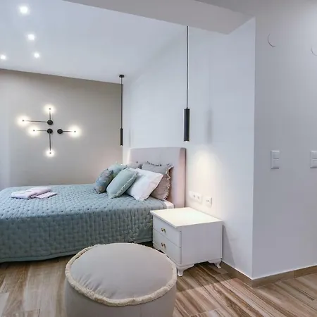 Adell Luxury Apartment