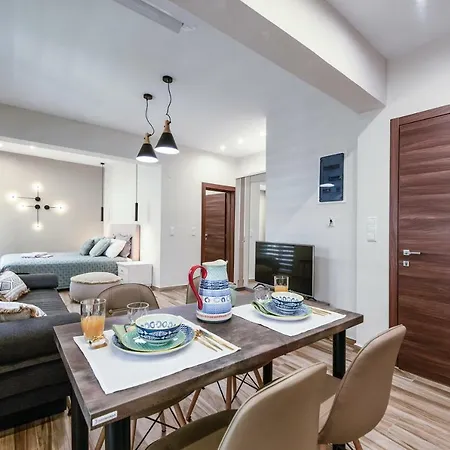 Adell Luxury Apartment