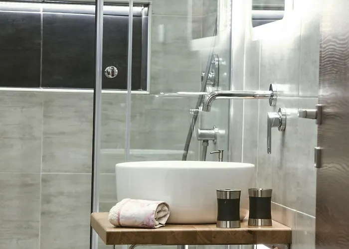 Adell Luxury Apartment *